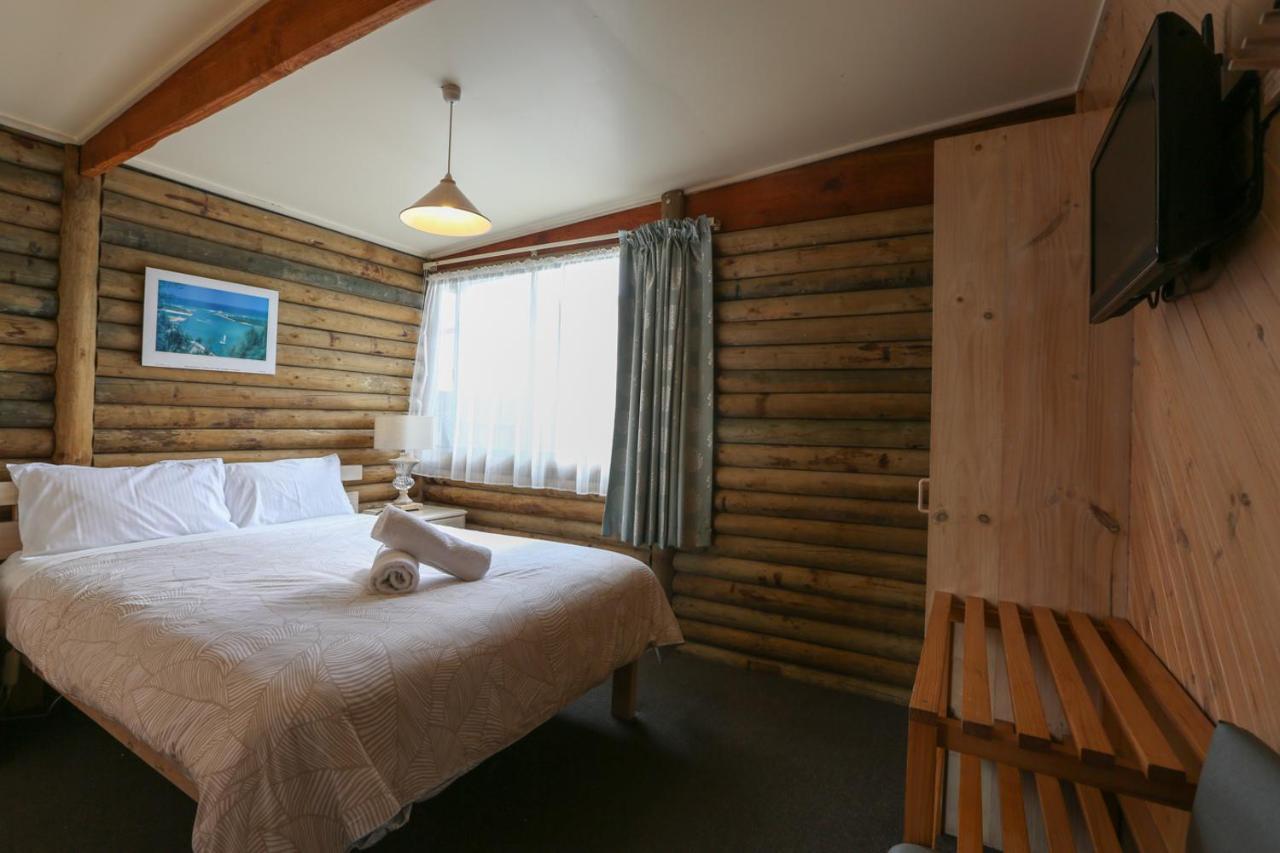 Lazy Acre Log Cabins Lakes Entrance Ngoại thất bức ảnh