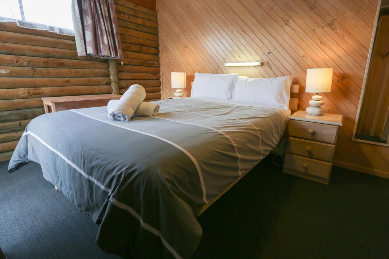 Lazy Acre Log Cabins Lakes Entrance Ngoại thất bức ảnh