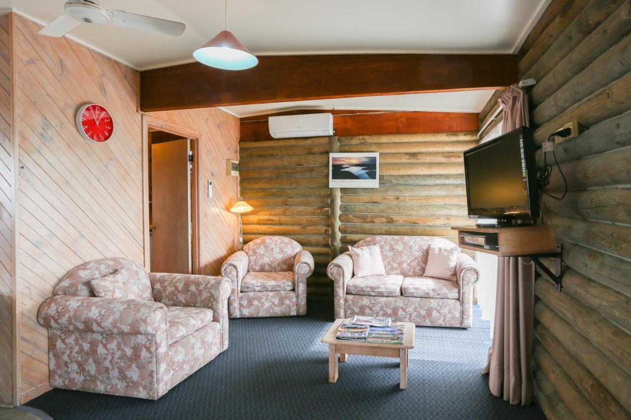 Lazy Acre Log Cabins Lakes Entrance Ngoại thất bức ảnh